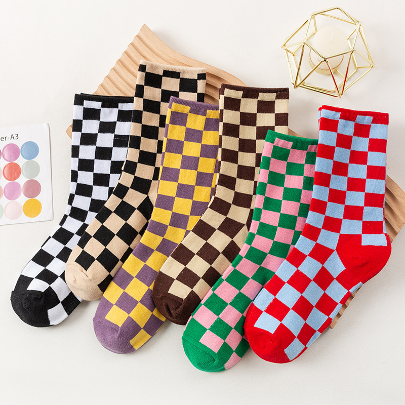 Influencer Picks Checkerboard Socks Black and White Checkered Women's Mid-Calf Autumn and Winter Hot Style Ins Trendy Versatile Korean Style Women's Mid-Calf Socks