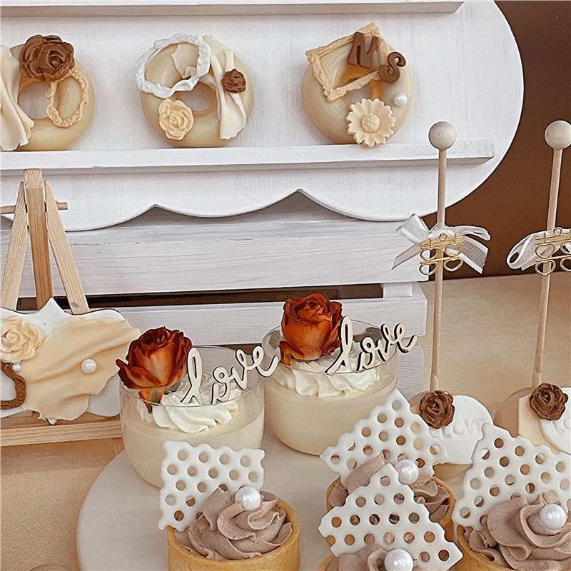 Maillard Color Love Heart-Shaped Small Wooden Stick Insert Card Coffee Color Dessert Table Decoration Cake Wedding Party