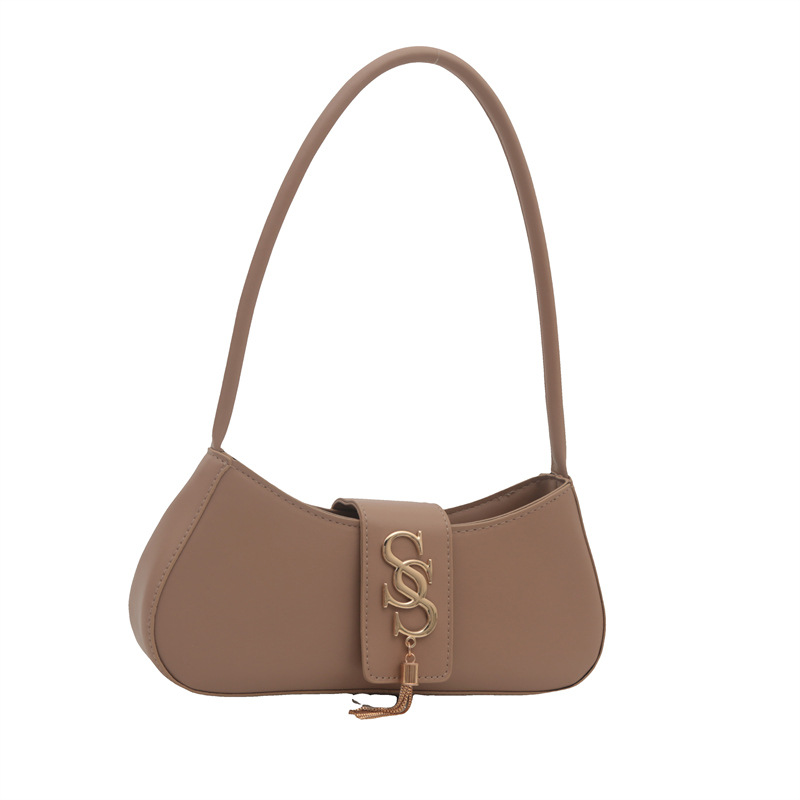 Bolsas populares de este año para mujeres 2024, nueva moda de moda, bolsas de hombro de textura extranjera, bolsas de brazo de viaje.