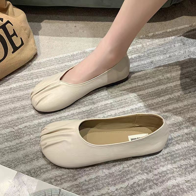 Zapatos de abuela para mujeres 2026 nuevo anti-deslizante ligero y suave temperamento de moda de alta calidad zapatos solteros zapatos para mujeres
