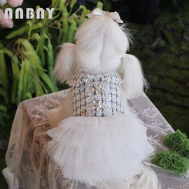 狗狗服装;狗狗牵引