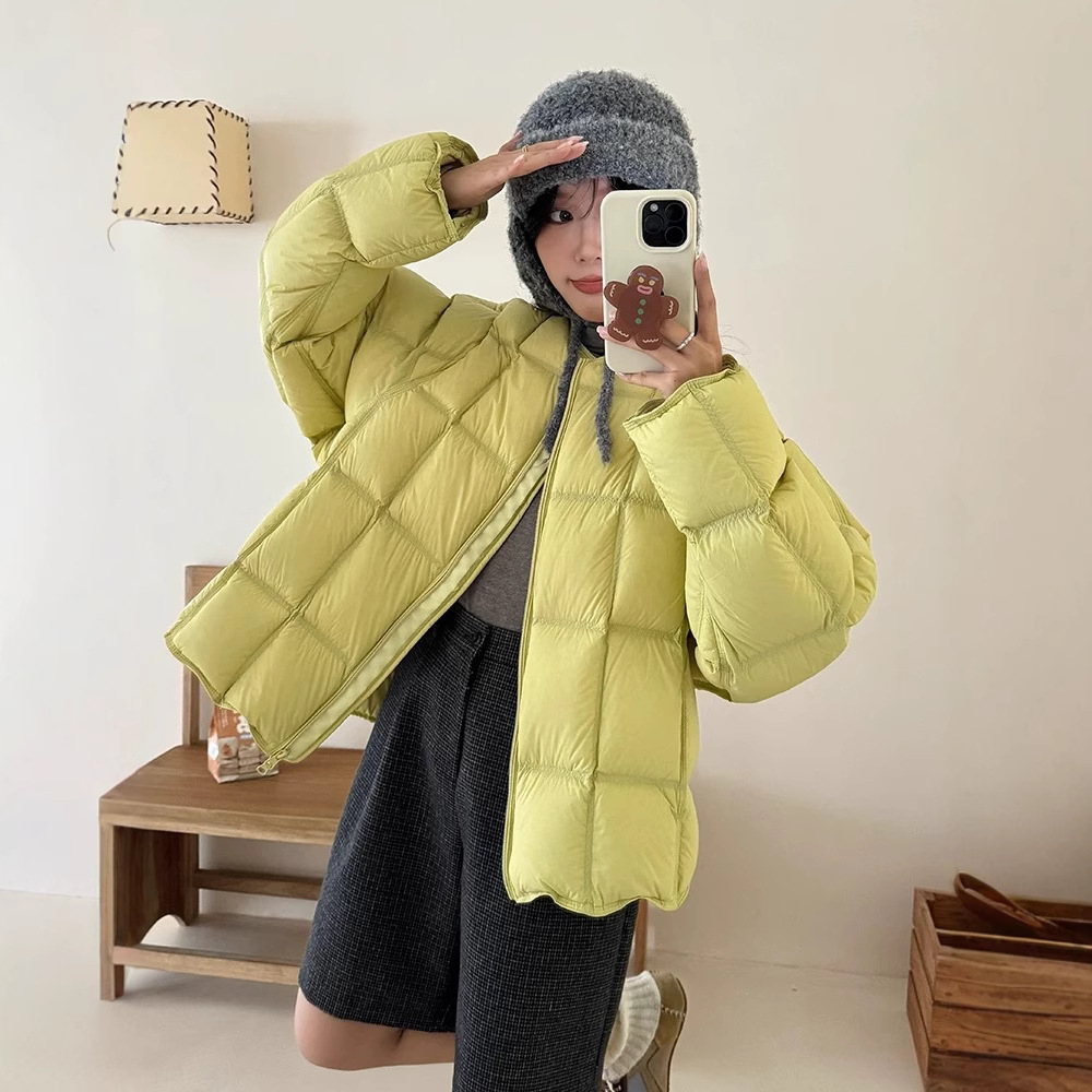 韩版时尚泡芙云朵小方格羽绒服女2025冬季新款宽松保暖短款面包服