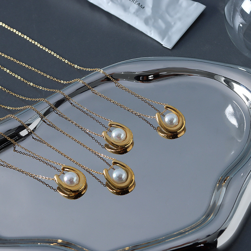 18K Gold Plating Color cable chain Chain Type Daily Occasion 304 Stainless Steel Material Wholesale Jewelry Elegant U Shape 304 Stainless Steel Plastic 18K Gold Plated Plating Stainless Steel Necklaces