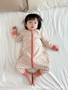 Autumn and winter baby sleeping bag baby boneless kick-proof children's jumpsuit legs boys and girls