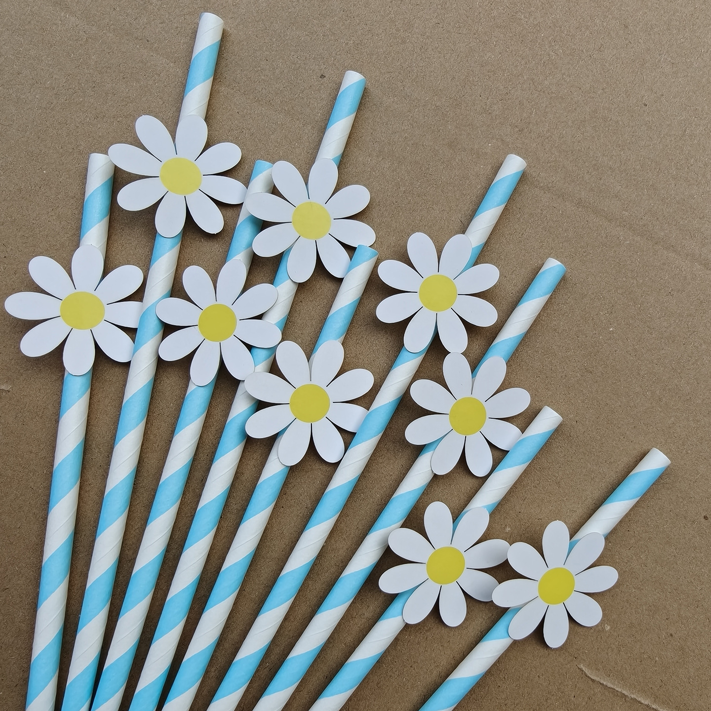 Papel de fiesta Daisy tarjeta de flores de sol desechable postre tarjeta de tarjeta
