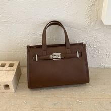 �羳�r�г��������K�����ŮС�����ͨ�چμ���߼��аٴ�б���