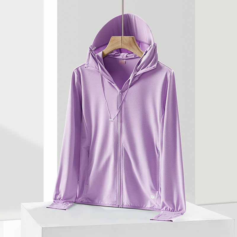 Jiao Mou con la misma ropa de protección solar personalizada de verano de hielo para mujeres grandes gorras desmontables ligeras y delgadas transpirables anti-UV para hombres