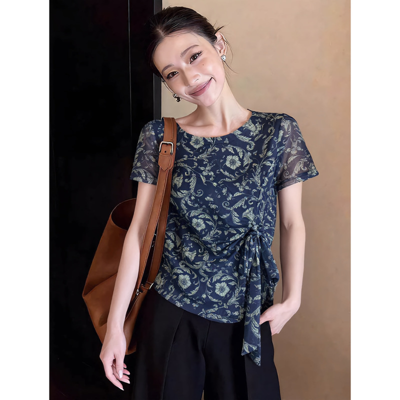 Retro Printed Double-Layer Mesh Short-Sleeve T-Shirt for Women with Irregular Side Ties, Slim-Fit and Elegant Top
