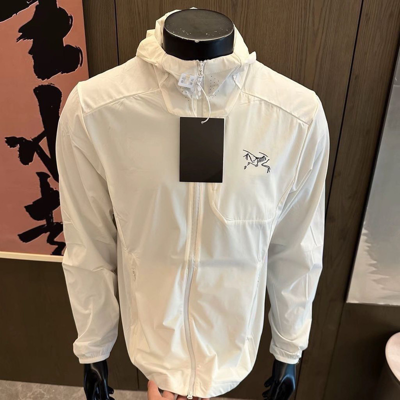 【Complete Set of Three Labels】Niaojia Quick-Dry Sun Protection Clothing Original Version Ice Silk Jacket for Men and Women, Couple Outdoor Hooded Skin Jacket 【Complete Set of Three Labels】Niaojia Quick-Dry Sun Protection Clothing Original Version Ice Silk Jacket for Men and Women, Couple Outdoor Hooded Skin Jacket