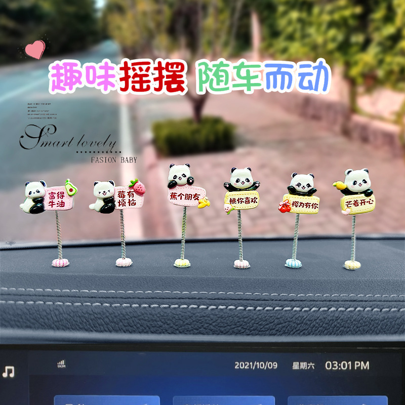 2024 nuevo adorno de coche panda lindo adorno de estilo de dibujos animados pequeño adorno de pantalla de navegación de consola central