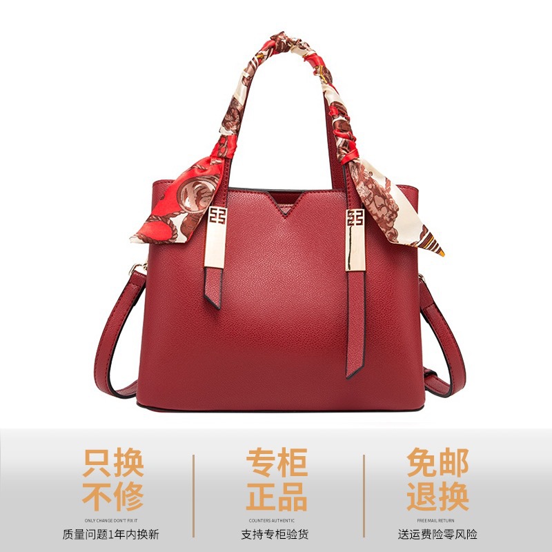 Bolso de mano rojo de Hong Kong para novia, bolso de madre, bolso de moda 2025, bolso de mano cruzado para suegra, bolso de mano para mujer de mediana edad