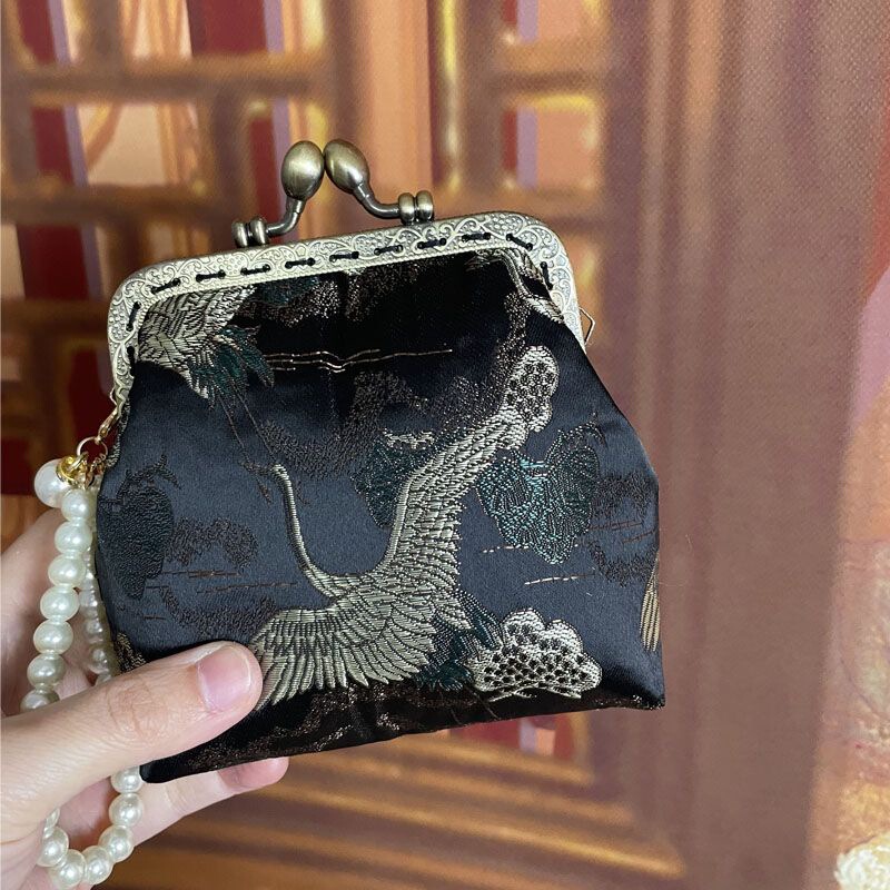 Exquisite Embroidered Vintage Coin Purse Mini Bag Guofeng Small Bag Red Bag Handbag Aunt's Towel Bag Gold Bag Exquisite Embroidered Vintage Coin Purse Mini Bag Guofeng Small Bag Red Bag Handbag Aunt's Towel Bag Gold Bag