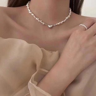 Special-Shaped Baroque Pearl Necklace Niche Design Heart Magnet Buckle Beaded Necklace Women Wholesale Ins Style