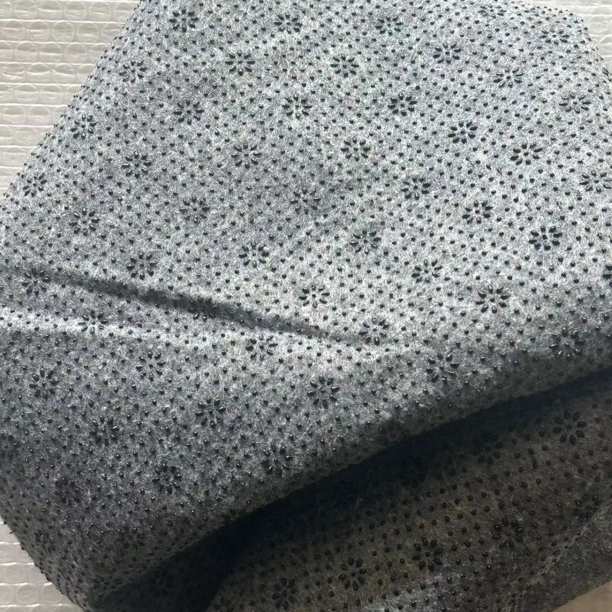 防滑毛毡 地毯底布 滴塑防滑布 地垫止滑布 梅花毛毡布