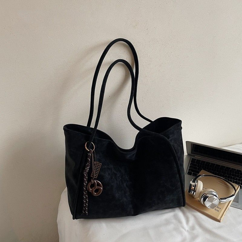 Fashionable New Niche Design Suede Large Capacity Women's Bag Luxury Commuter Versatile Tote Bag - Thumbnail 7