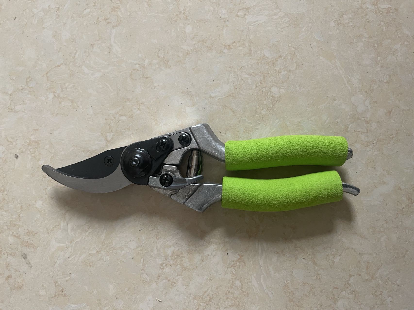 厂家直供铝合金SK4刀片海绵套柄花剪，园林剪剪枝剪