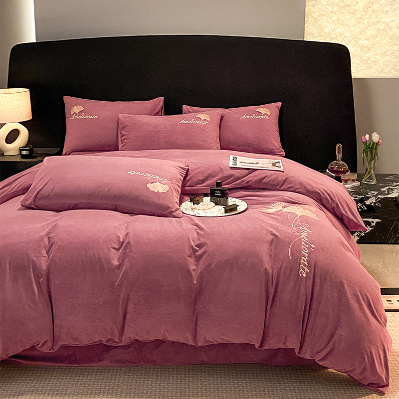 Sopa de edredón de leche, cubierta de edredón de una sola pieza, cubierta de edredón de cristal de tres piezas, cubierta de edredón de una sola pieza, ropa de cama de cuatro piezas