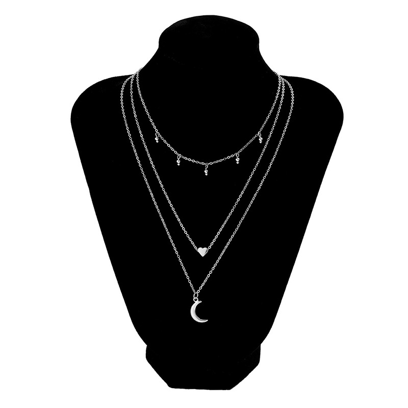 Alloy Chain Material 1 Piece Quantity Elegant Lady Streetwear Moon Heart Shape Alloy Wholesale Three Layer Necklace