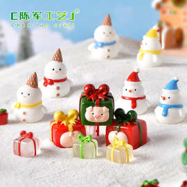 圣诞新款礼盒圣诞微景观雪景水晶球配件 圣诞猪蛋筒雪人树脂摆件