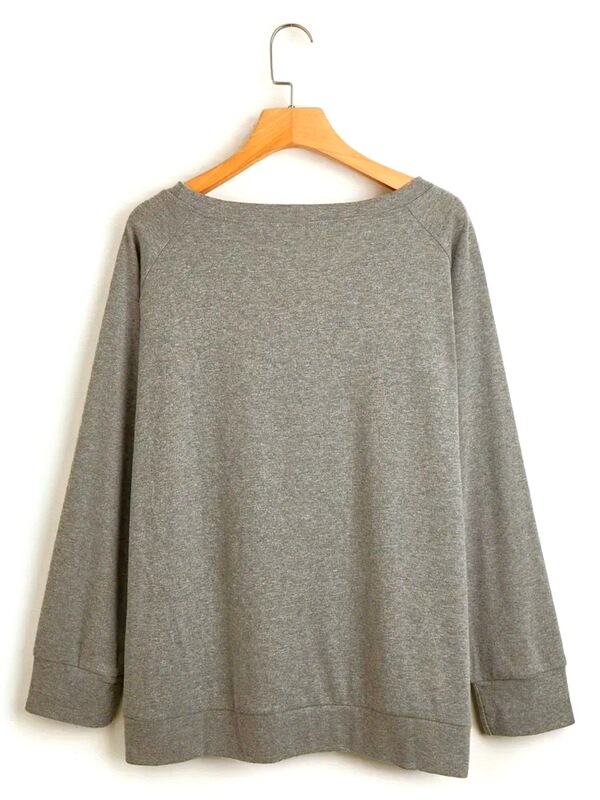 Women's Halloween Print Crewneck Sweatshirt - Ghost Pumpkin Bat Pattern, Long Sleeve Raglan Style Casual