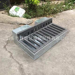 供应桥梁钢制集水箱钢制焊接集水井集中排水集水井高速桥梁集水箱