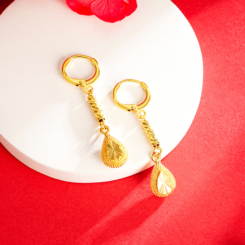 Pendientes de gota de Agua de Oro de imitación de aleación de cobre de las mujeres elegantes artesanía antigua Arena de Vietnam pendientes de oro al por mayor joyería de estilo chino