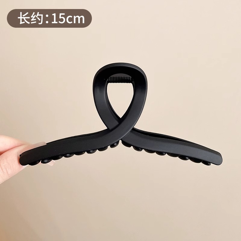 Clip de agarre grande de color café para mujer 2025 nuevo agarre de cabello de alta calidad en la parte posterior de la cabeza horquilla clip de tiburón clip de otoño e invierno tocado