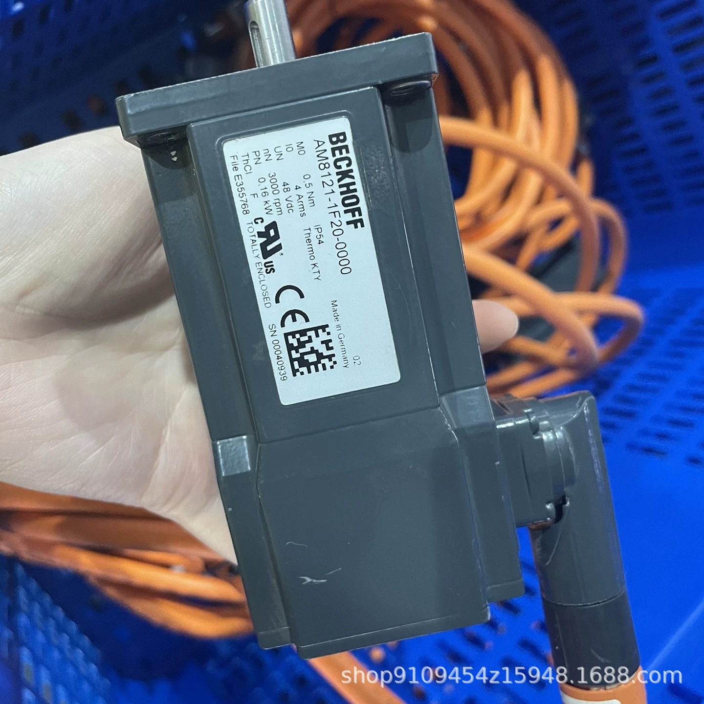 倍福电机  AM8121-1F20-1001  全新原装正品现货  议价优惠