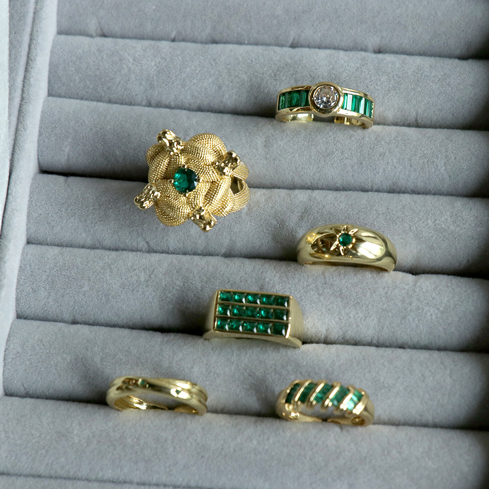 Vintage Emerald Green Zircon Simple Open End Adjustable Gold Plated Copper Ring display picture 7