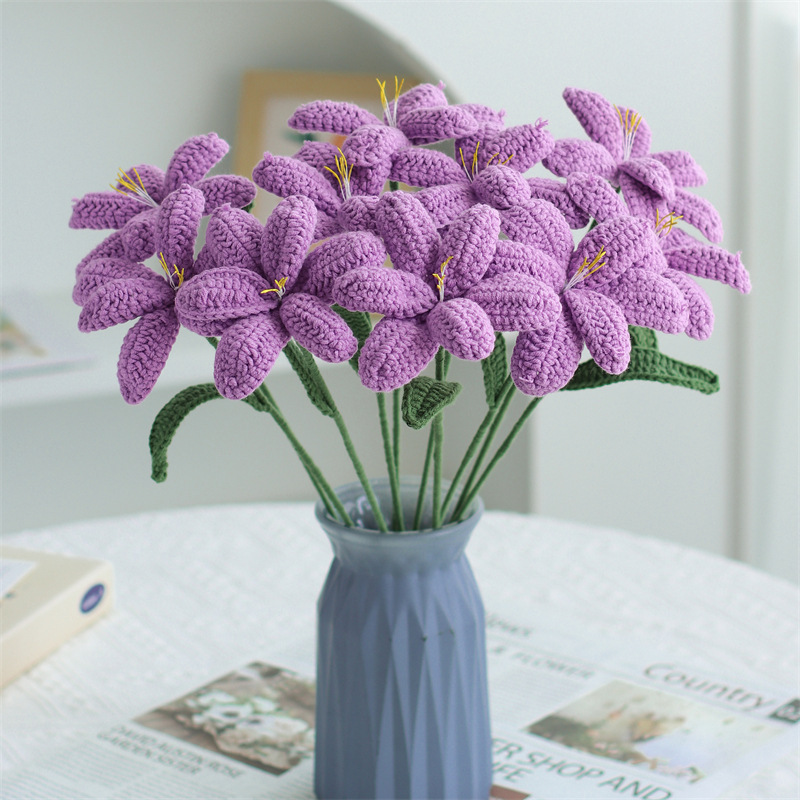 クロスボーダーの手編みの完成品の小さい花束は花の毛糸のメリヤスの花束を模倣します。|undefined
