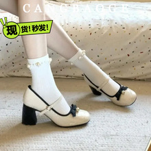 �ر���ʽС���ָ�������߸�ЬŮ���������ǳ�ڵ�Ь