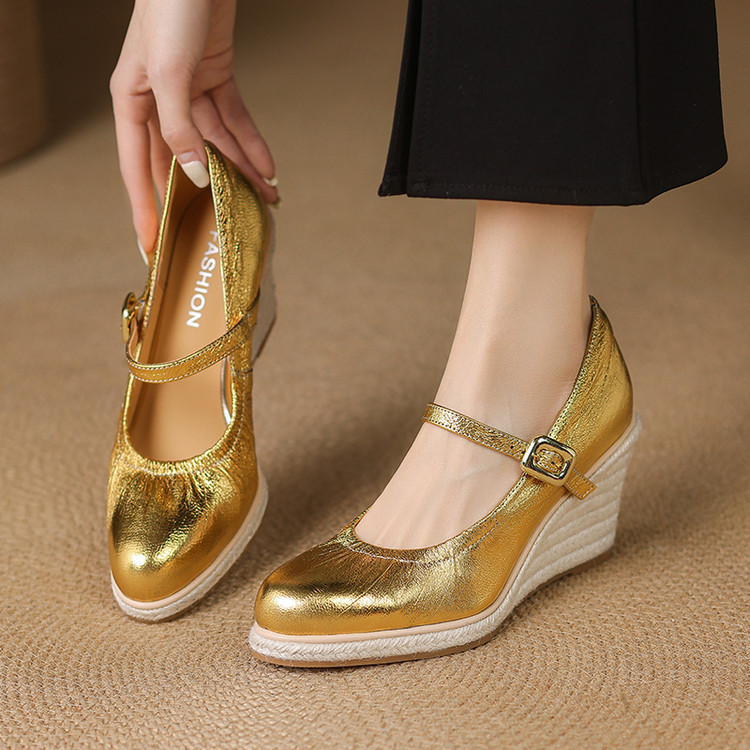 8cm Retro Style Wedge Heel Single-Strap Shoes in Gold, New for Spring/Summer 2026, Genuine Leather Round-Toe Espadrille Sole High Heels