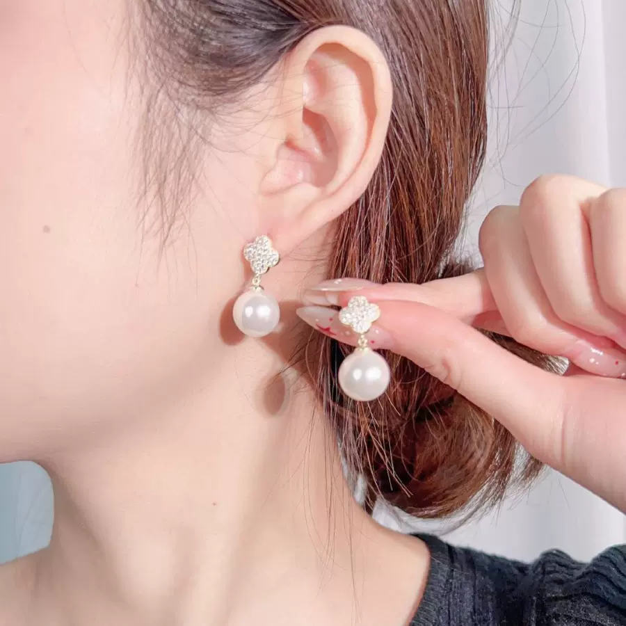 四叶草质感锆石花朵耳钉女925纯银针小众轻奢高级感设计花朵耳饰