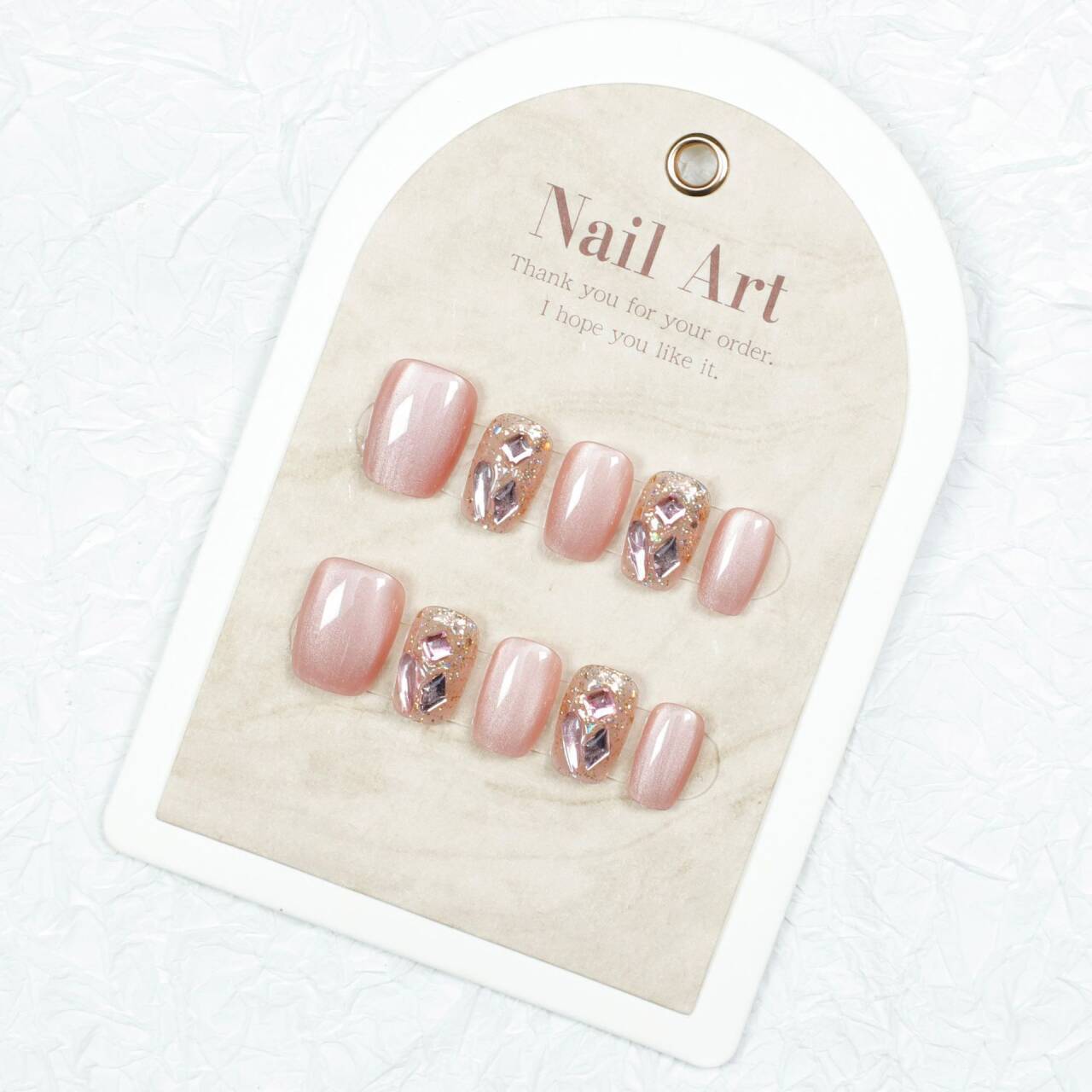 10 piezas en un paquete de diamantes hechos a mano para usar uñas rosadas, ojos de gato, parches de uñas cortos de verano, parches de uñas falsas suaves y dulces