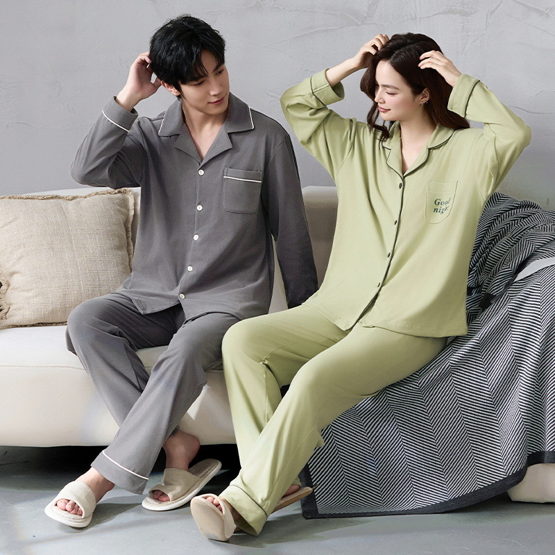 Pajamas de pareja para mujeres 2025 otoño y invierno caliente catiónico de lana cardigan de manga larga calentamiento ropa de hogar para hombres set