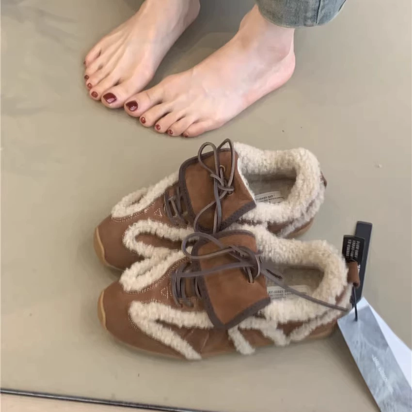Кожаные туфли для обучения 2024 новая зимняя ниша ретро-цветная шнуровка плюс бархат для отдыха