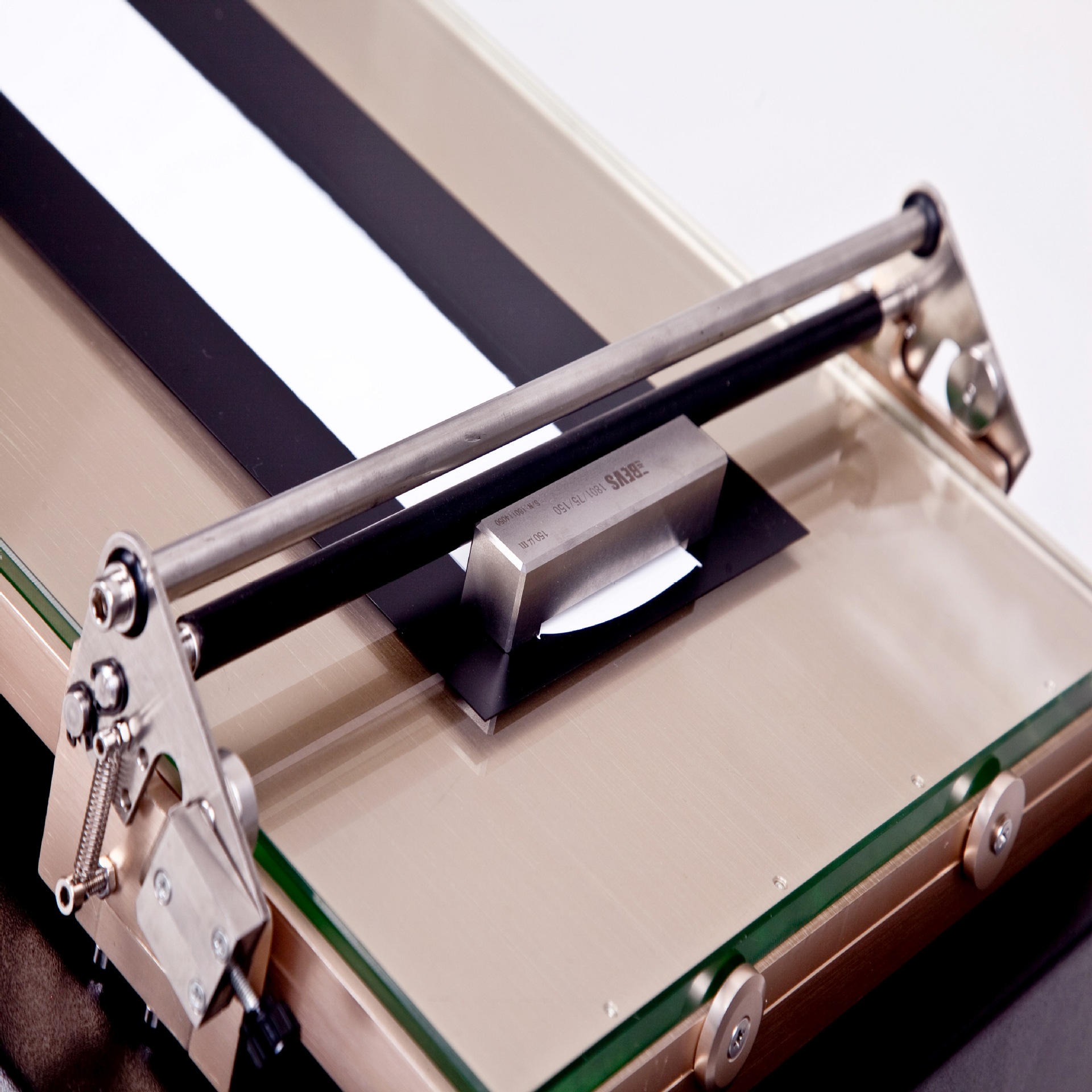 �Զ�ͿĤ��/BEVS 1811ϵ���Զ�ͿĤ��/���Ϳ����/��ռ���ͿĤ��