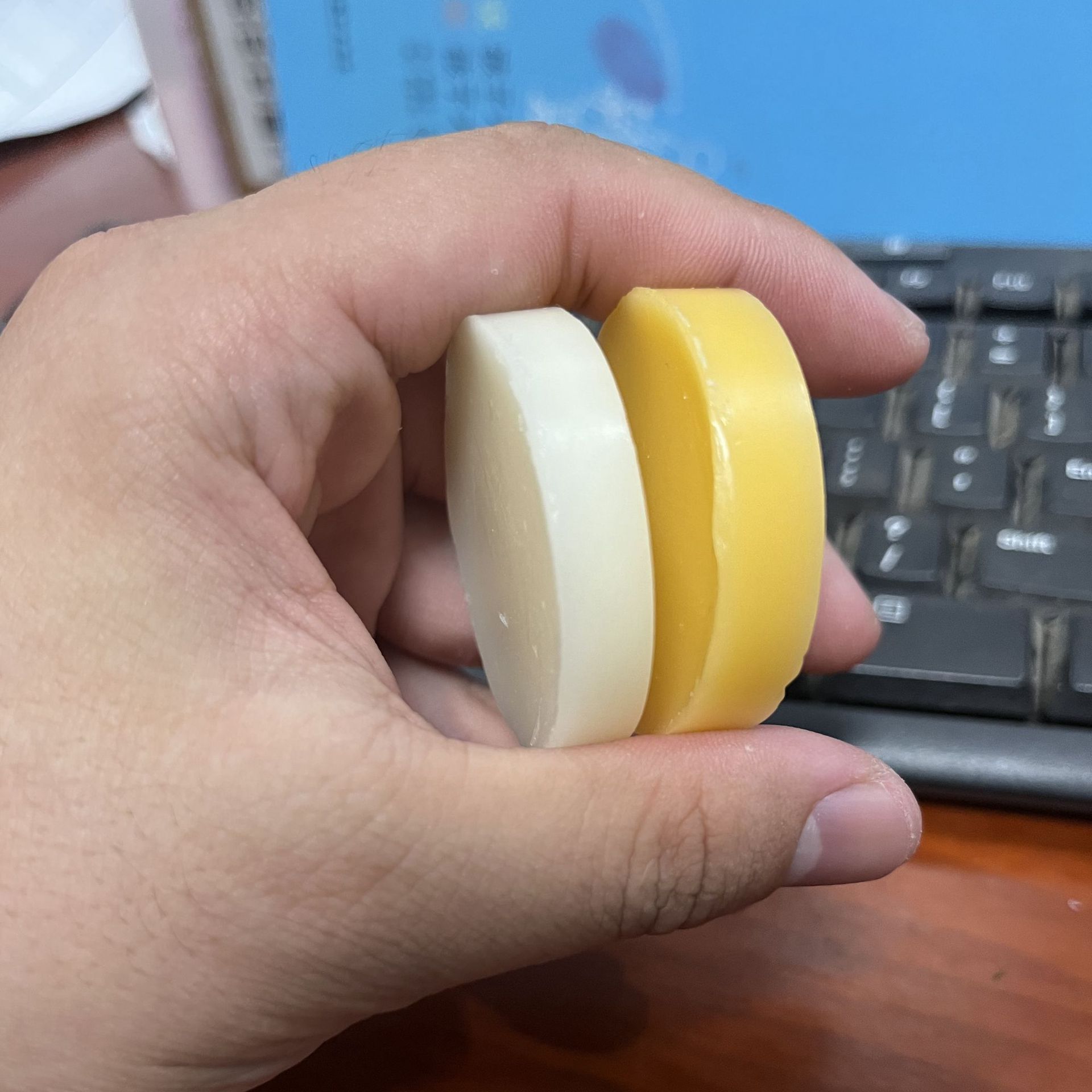 996e574f019a566c7f2b3d65cbb0af