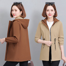 两面穿中长款可拆缷连帽风衣外套女2025春季新款中年妈妈拉链夹克