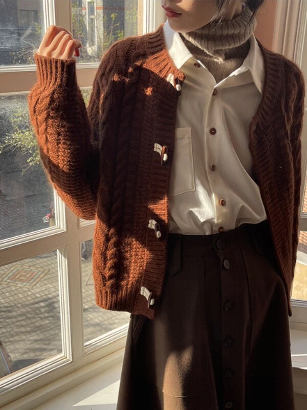 2026 Autumn Cable Knit Cardigan for Women, Pure Wool Sweater, European Style, Heavy Craftsmanship, Thick Cashmere, Chunky Yarn Sweater Coat 2026 Autumn Cable Knit Cardigan for Women, Pure Wool Sweater, European Style, Heavy Craftsmanship, Thick Cashmere, Chunky Yarn Sweater Coat