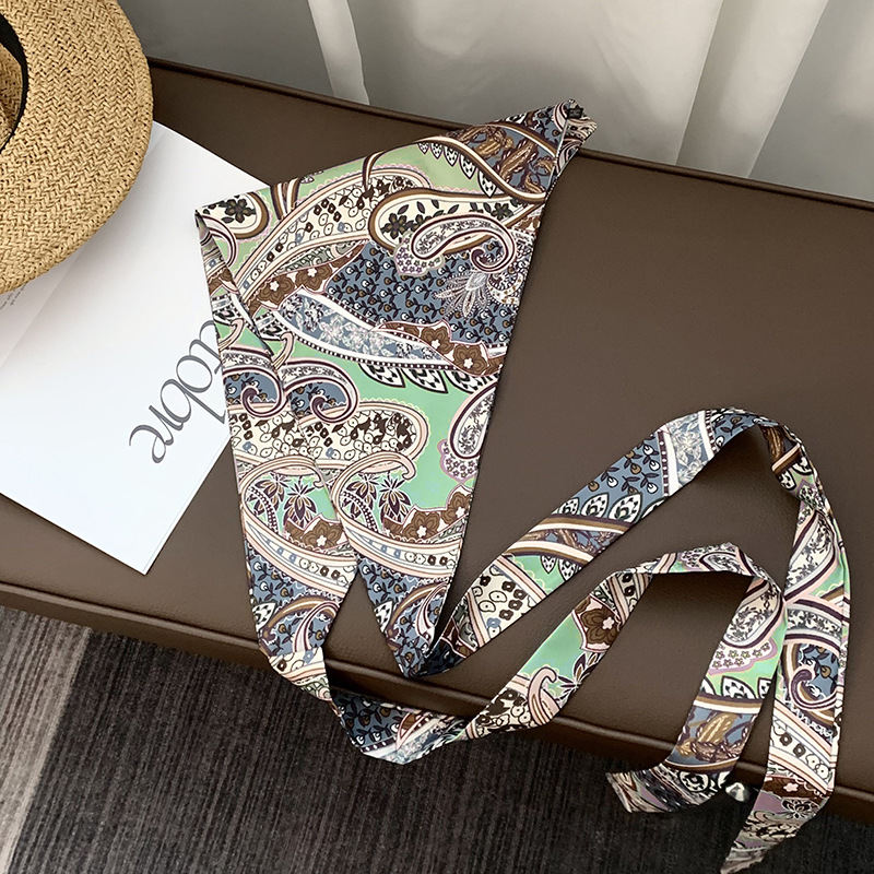 Toalla triangular con cintura, bufanda de seda con flor de anacardo retro, sensación de alta gama, cortina de pedo apilada multifuncional de verano, diadema de todo fósforo