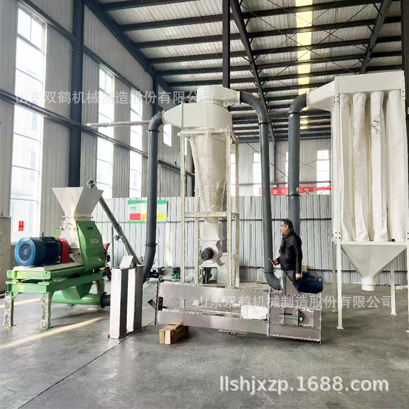 内蒙牛羊精补鱼饲料粉碎机玉米锤片水滴式成套机组颗粒高效