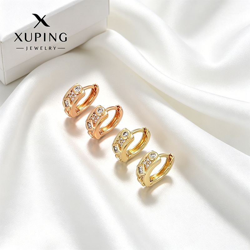 Xuping micro gemas artificiales de aleación de cobre geométrica círculo auriculares de moda ligera lujosa pendientes transfronterizos personalizados para mujeres