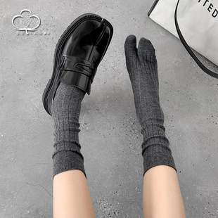 Two-finger socks children's piled socks girls socks Japanese striped stockings pig's hoof shoes toe socks lamb's hoof socks