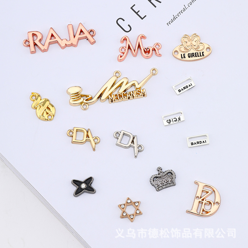 东南亚地区金属服装缝线标牌metal clothing label丝巾金属小牌仔