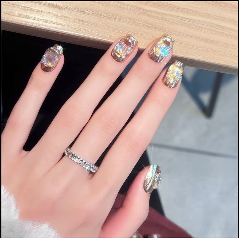 【Colorful 3D Ice Cubes】Sweet and Cool Spicy Girl Style Short Premium Handmade Wearable Nail Art Nail Pieces
