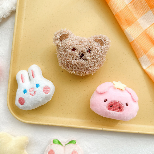 Cartoon cute plush brooch, rabbit pin, accessories, doll accessories, clothes, bags, hanging accessories, wholesale