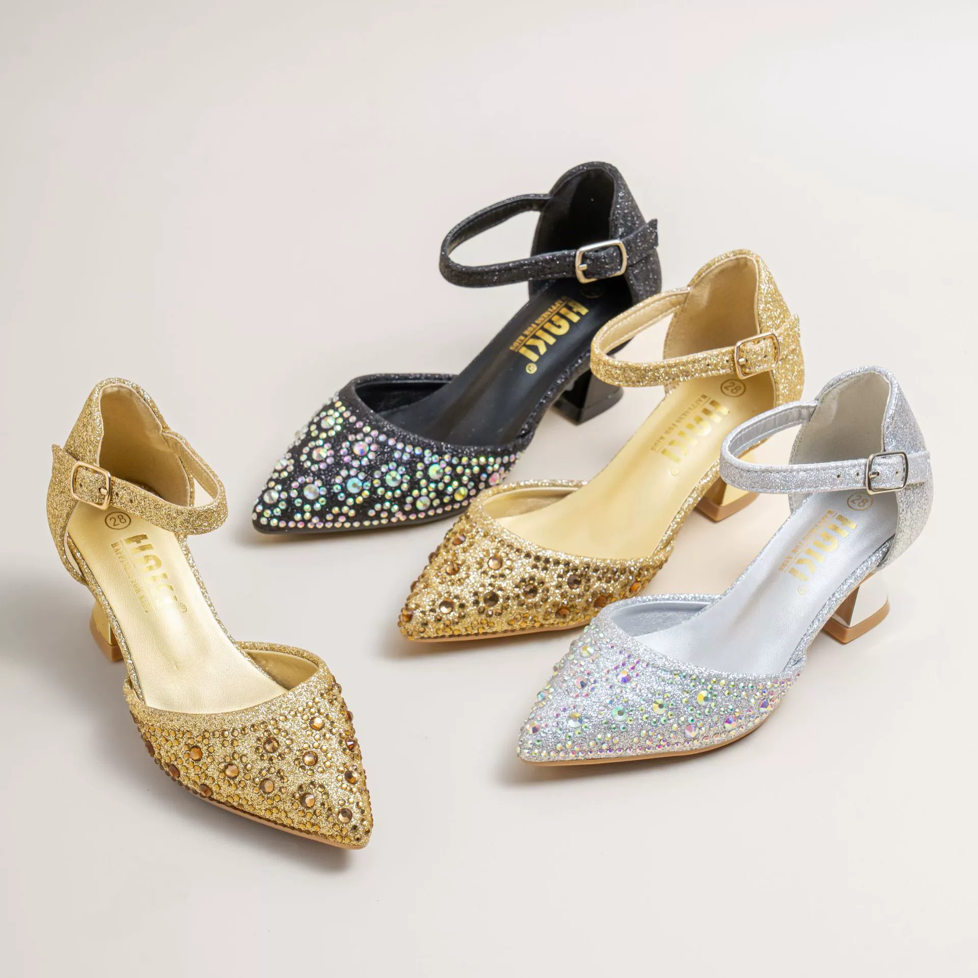 2025 новые экспортные сладкие туфли на высоком каблуке с толстым каблуком, мелким вырезом, заостренным носком, ажурные босоножки с блестящими стразами для женщин