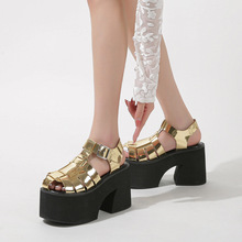 2025夏季新款欧美粗跟凉鞋厚底松糕金色外贸43码跨境高跟女鞋