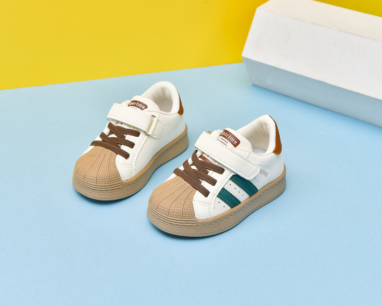 Porta per bambini 2024 primavera autunno nuova moda con punta a punta per bambini e bambine che corrono_voghion.com